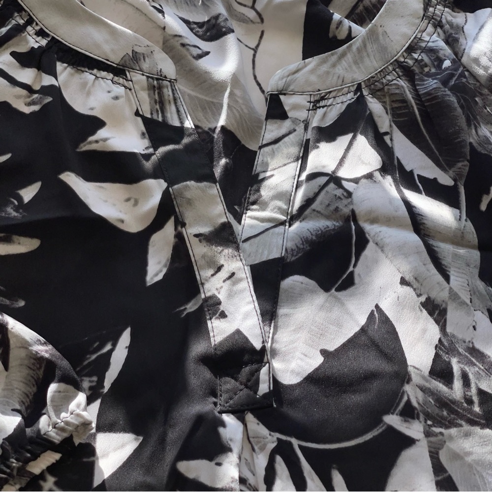 Sioni Blouse - image 4